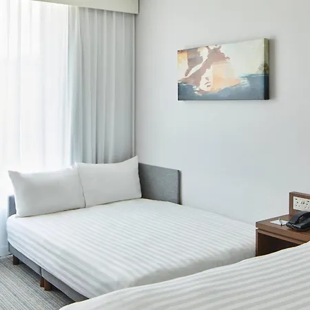 Courtyard By Marriott Luton Airport-3
